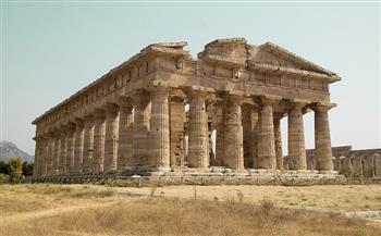 ضبط مواطن متهم بالتنقيب عن الآثار بسوهاج يكشف عن جزء من معبد يوناني