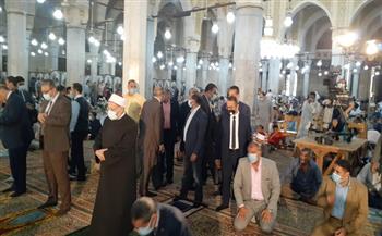 مفتي الجمهورية يؤدي صلاة الجمعة بمسجد السيد البدوي بطنطا