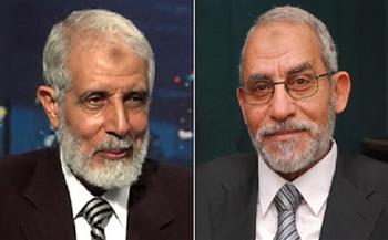 بدء مُحاكمة محمود عزت و محمد بديع في «أحداث المنصة»