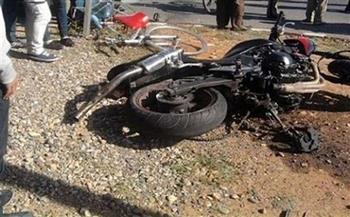 مصرع شاب إثر حادث تصادم دراجة بخارية بسيارة ملاكي في أبو النمرس