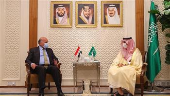 وزيرا خارجية السعودية والعراق يبحثان تعزيز العلاقات الثنائية