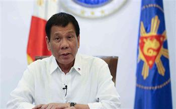 رئيس الفلبين يعلن تحمله مسؤولية النقص في اللقاحات المضادة لكوفيد-19