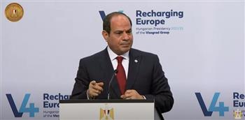 الرئيس: مصر دولة تسعى بإصرار وعزيمة للتقدم في كافة المجالات