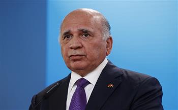 وزير الخارجية العراقي ونظيره الكويتي يبحثان تعزيز التعاون المشترك