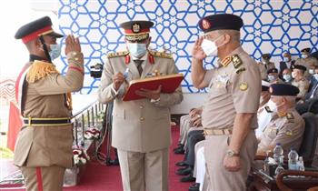 وزير الدفاع يشهد الاحتفال بتخريج الدفعة الـ159 من معهد ضباط الصف المعلمين