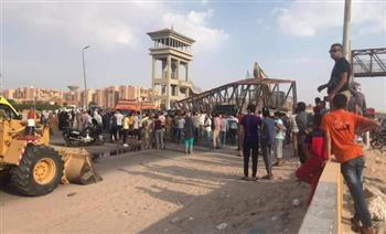 مصرع سائق وإصابة آخر في انهيار كوبري مشاة بجنوب سيناء 