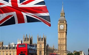 بولتيكو: الاقتصاد البريطاني يتعافى لكنه يتخلف عن مستويات فبراير 2020
