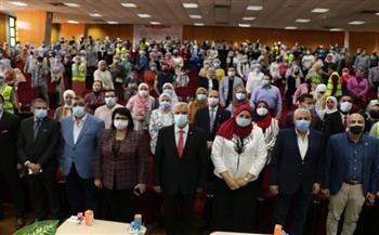 رئيس جامعة المنوفية يشهد حفل استقبال الفرقة الأولى بكلية طب الأسنان
