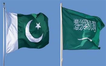 باكستان والسعودية تبحثان دعم العلاقات الثنائية