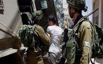 الاحتلال يعتقل ثلاثة مواطنين فلسطينيين من باحات "الأقصى"