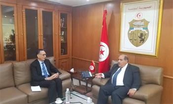 وزير الاقتصاد والتخطيط التونسي يلتقي مع نظيره الليبي