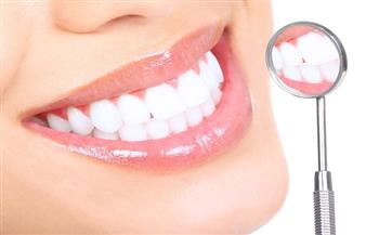 لابتسامة مشرقة.. 5 نصائح تغنيك عن زيارة دكتور الأسنان