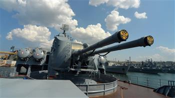 أسطول البحر الأسود الروسى: مشاركة أكثر من 40 سفينة في تدريبات عسكرية ضخمة في القرم