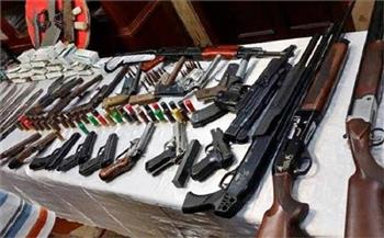 ضبط 31 تاجر مخدرات وأسلحة نارية في حملة أمنية بالجيزة