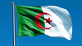 وفد مالي يضم ممثلي اتفاق السلم والمصالحة يصل إلى الجزائر