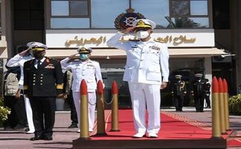 رئيس البحرية الباكستانية يبحث مع السفيرة الصومالية بإسلام أباد الوضع الأمني الإقليمي