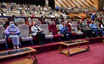 مسرح الشباب والرياضة يستضيف أمين عام المجلس الأعلى للآثار 