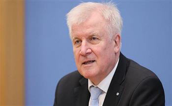 وزير الداخلية الألماني يعتزم تعزيز الحماية على الحدود مع بولندا
