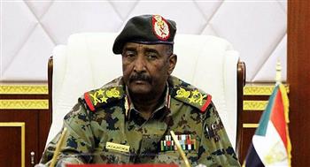 البرهان يعلن حالة الطوارئ وحل مجلسي الوزراء والسيادة في السودان