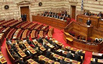 تعليق البرلمان اليوناني حتى نهاية الأسبوع عقب وفاة زعيمة ثالث أكبر حزب في البلاد