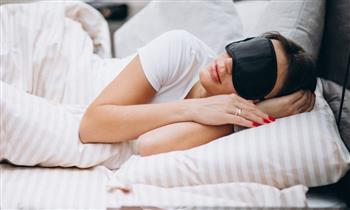 4 نصائح تساعدكِ في حماية بشرتكِ قبل الخلود إلى النوم