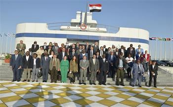 الفريق أسامة ربيع يستقبل وفد سفراء الدول الأعضاء بالمنظمة البحرية الدولية IMO