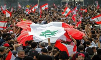 مظاهرات مؤيدة لرئيس حزب القوات اللبنانية بمحيط مقر إقامته بمعراب