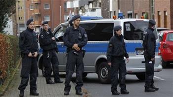 ألمانيا: مداهمة منازل 5 شباب للاشتباه بتحضيرهم هجوما إرهابيا