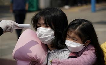 كوريا الجنوبية تخفف بعض قيود مكافحة فيروس كورونا