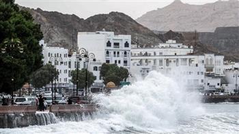 السلطات العمانية توجه تحذيراً لمواطنيها بأخذ أقصى درجات الحذر تحسبا لإعصار "شاهين" المداري