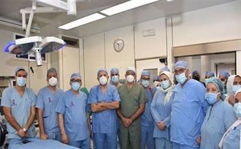 نجاح أول جراحة روبوتية لاستئصال المرارة في مصر بمستشفى عين شمس التخصصي