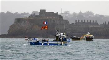 بريطانيا ترفض المزاعم الفرنسية بشأن إتفاق لحل الخلاف حول الصيد