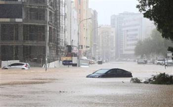 "الأرصاد الإماراتي": العاصفة المدارية ضعفت وتحولت إلى منخفض جوي يتحرك جنوبا