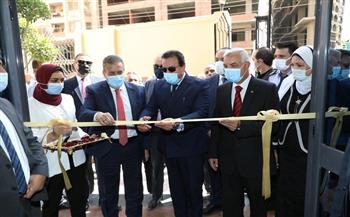 وزير التعليم العالي ومحافظ المنوفية ورئيس جامعة المنوفية يفتتحون كلية طب الأسنان