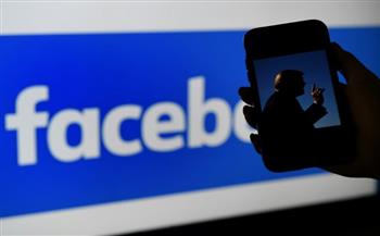 فيسبوك في ازمة سببها عطل كبير وتسريب وثائق داخلية