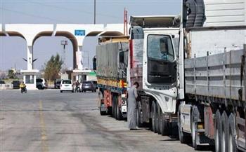 مطالب بإلغاء الرسوم على شاحنات البضائع بين الأردن وسوريا