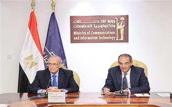 تستهدف 6 آلاف برج.. توقيع اتفاقية شراكة لبناء وتأجير أبراج الاتصالات داخل مصر