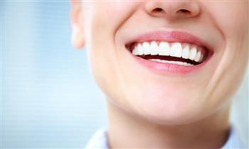 6 طرق طبيعية للحفاظ على بياض أسنانك