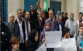 اعتصام لطلاب فلسطينيين أمام مكتب الاونروا في جنوب لبنان
