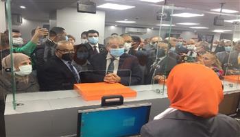 أحدها في مول لأول مرة.. وزير التموين يفتتح 4 مكاتب سجل تجاري 