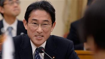 رئيس الوزراء الياباني يتعهد بتعزيز النظام الطبي لمرضى كوفيد