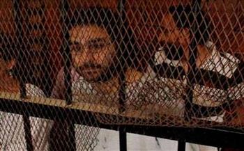 تأجيل محاكمة علاء عبد الفتاح وآخرين بتهمة الانضمام لجماعة إرهابية