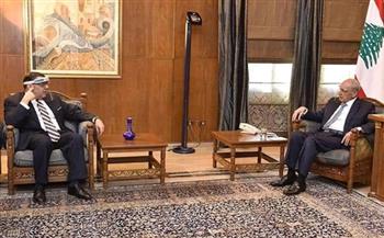 السفير المصري يناقش مع رئيس مجلس النواب اللبناني سبل دعم الاستقرار في البلاد