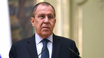 لافروف: روسيا ستواصل تزويد مالي بالأسلحة والمعدات العسكرية