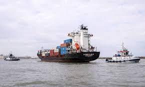 تداول 28 سفينة للحاويات والبضائع العامة بموانئ دمياط