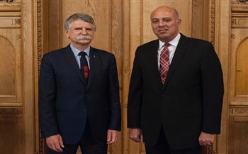 سفير مصر في بودابست: نتطلع لتعزيز التعاون مع المجر في المحافل الدولية والإقليمية