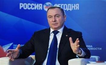 وزير خارجية بيلاروسيا ومسؤول السياسة الخارجية بالاتحاد الأوروبي يبحثان أزمة المهاجرين