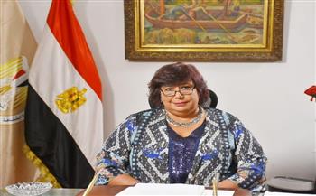 وزيرة الثقافة تعلن تدشين مدرسة خضير البورسعيدي للخط العربي 