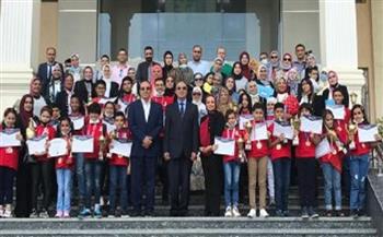 محافظ الإسكندرية يكرم 29 طفلا من أوائل الفائزين بمسابقة "يوسى ماس"