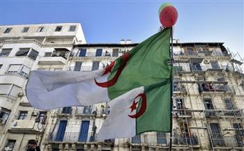 الجزائر: البرلمان يصدق بالأغلبية على مشروع قانون المالية الجديد